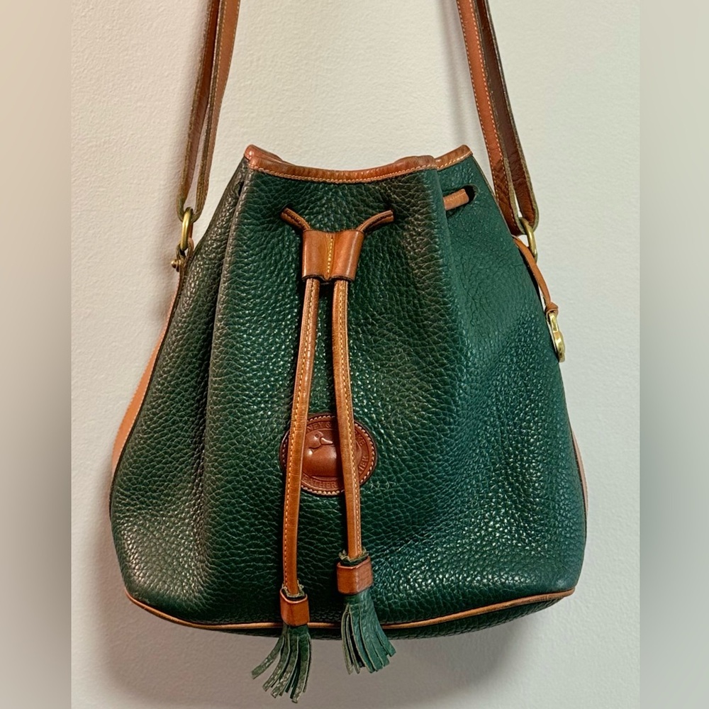 Dooney & Bourke Large Vintage Green Leather Drawstring Bucket Bag 90’s